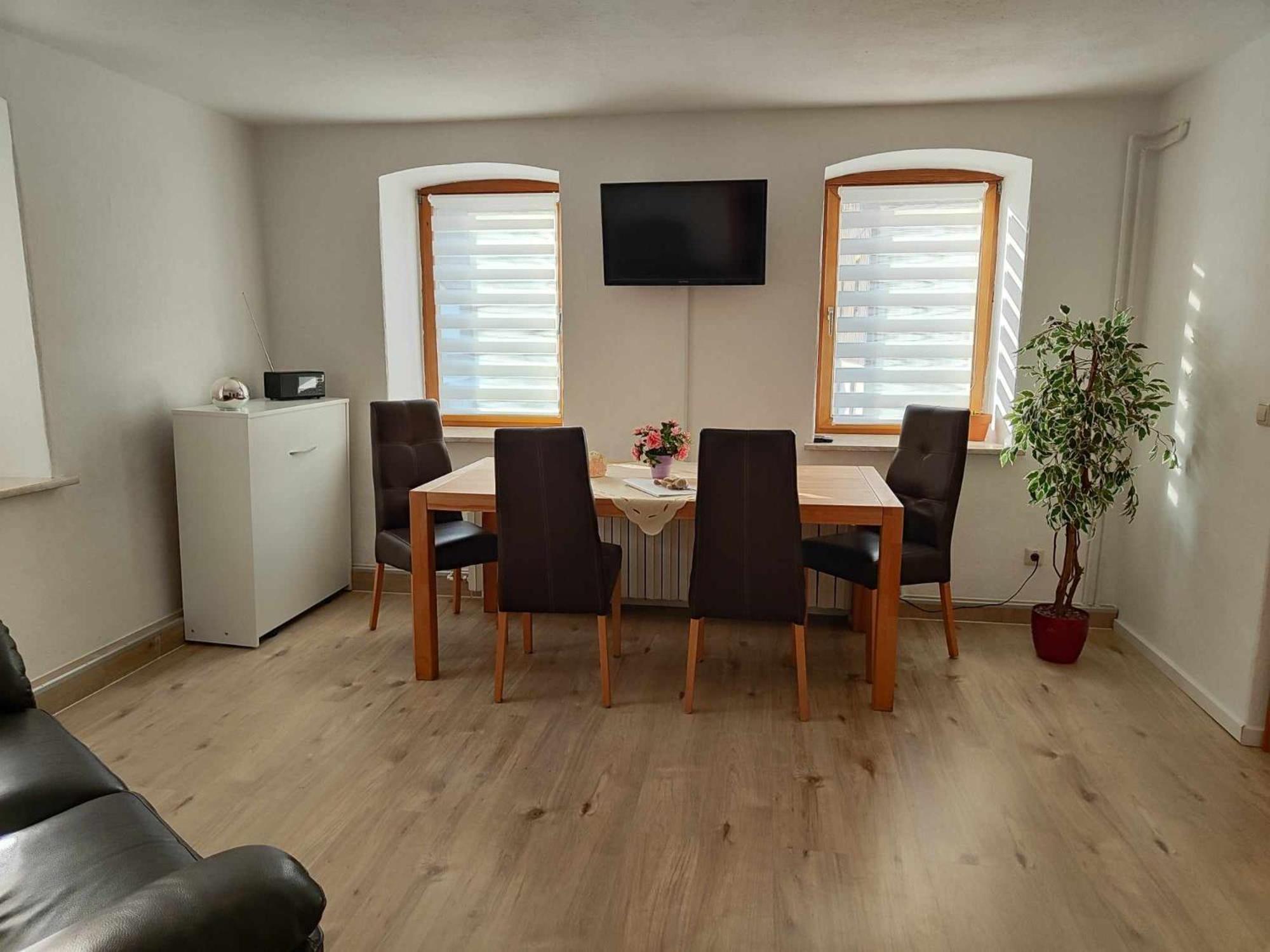 Kuehnel Apartment
